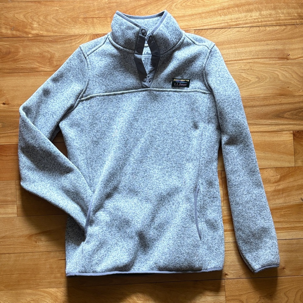 L.L. Bean Gray Women's pullover size Small Tall